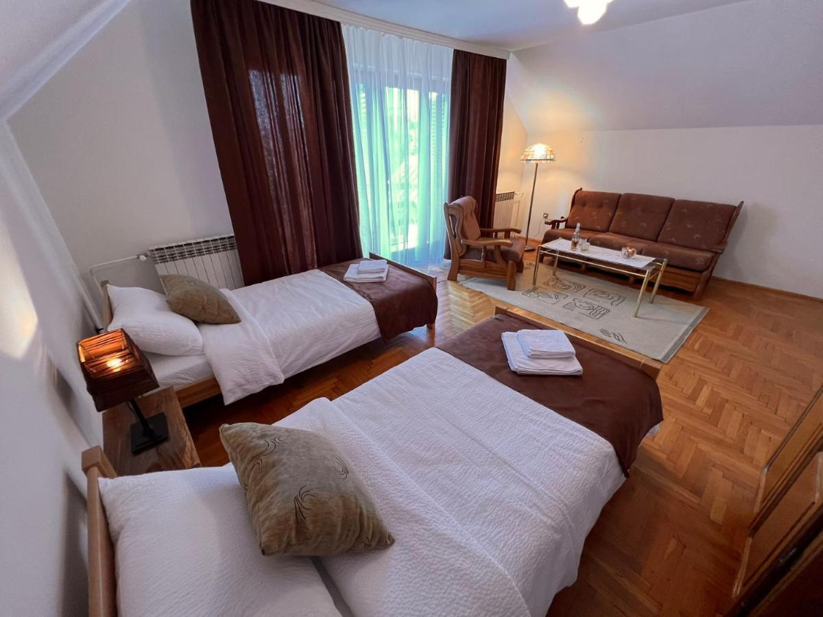 Interinn Luxury Villa Paraćin Eksteriør bilde